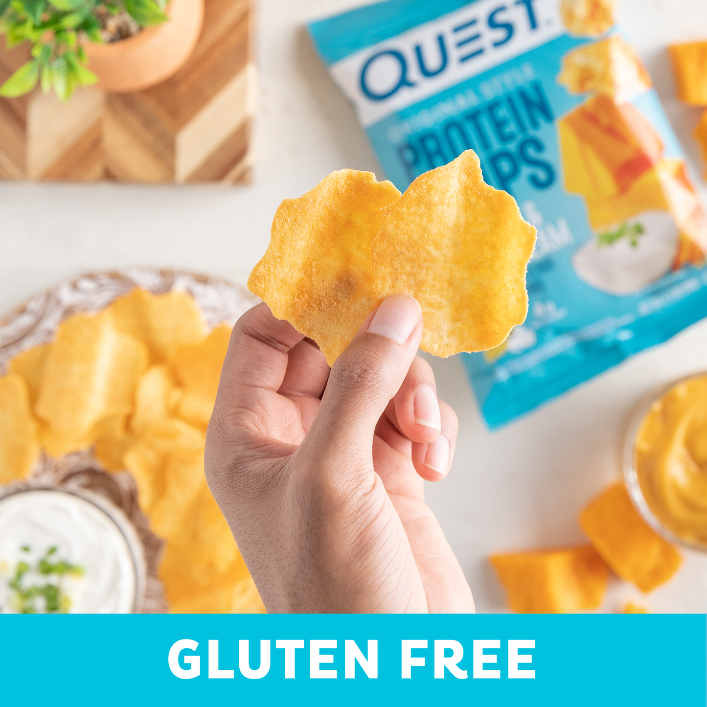cheddar-and-sour-cream-original-style-protein-chips-z0 qst-000296_cheddar-_-sour-cream-original-style-protein-chips_7.2.png