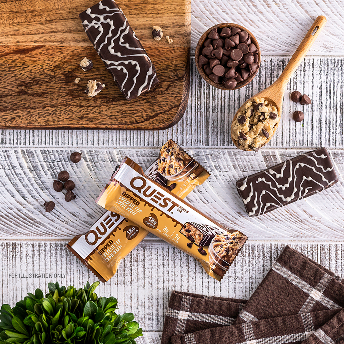 dipped-chocolate-chip-cookie-dough-protein-bar-p7 qst-012268_dipped-chocolate-chip-cookie-dough-protein-bar_7.png